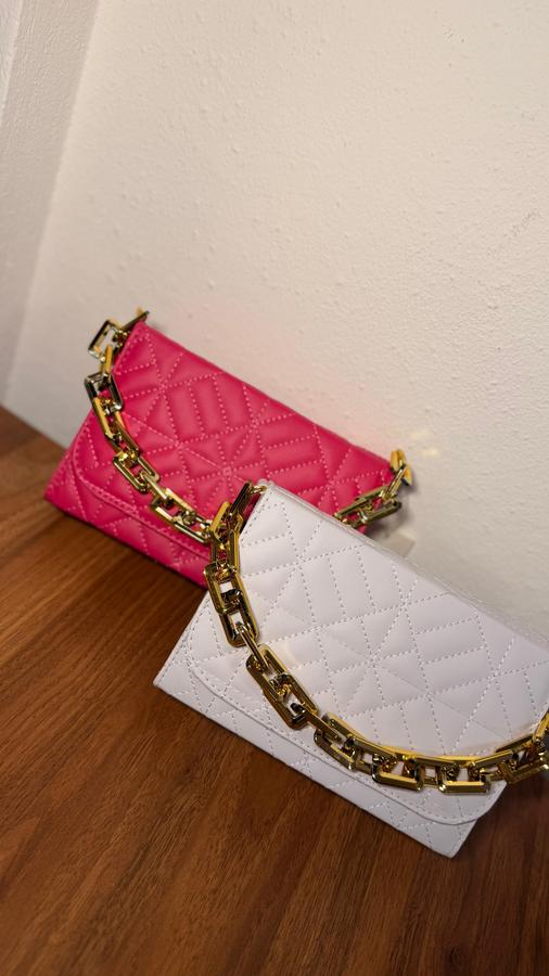 🩷BOLSA FEMININA LUXO COM CORRENTE DOURADA🤍