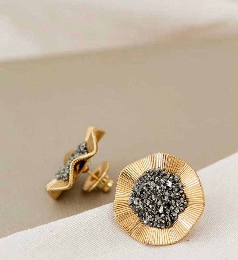 Brinco Pirita Natural